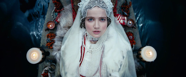 Кадр из фильма Он — дракон