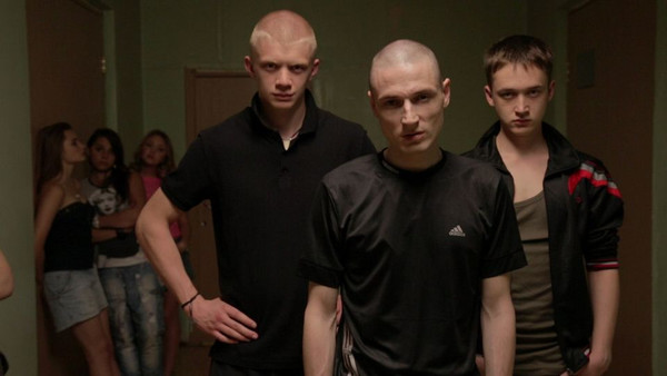 Кадр из фильма 14+