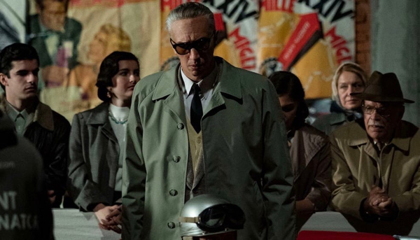 Кадр из фильма Феррари