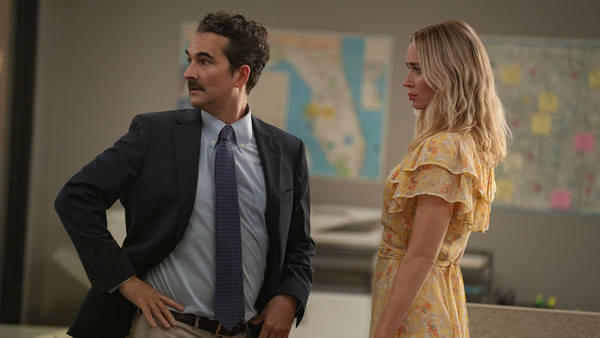 Кадр из фильма Продавцы боли