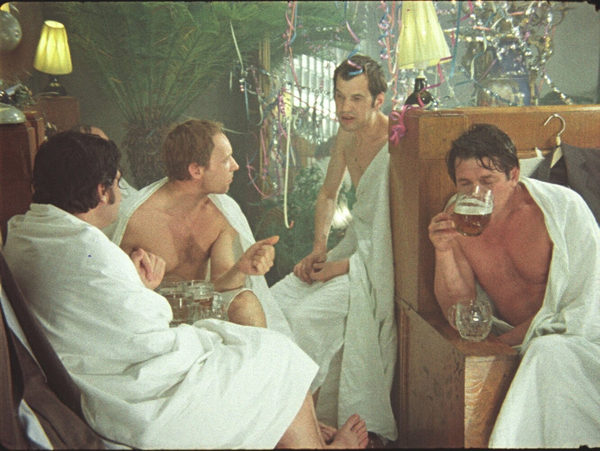 Кадр из фильма Ирония судьбы, или С легким паром!