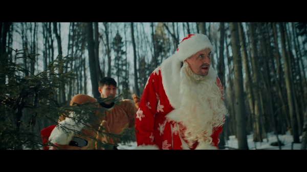 Кадр из фильма Новогодний ол инклюзив