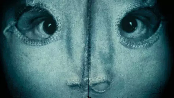 Кадр из фильма Молчание ангелов