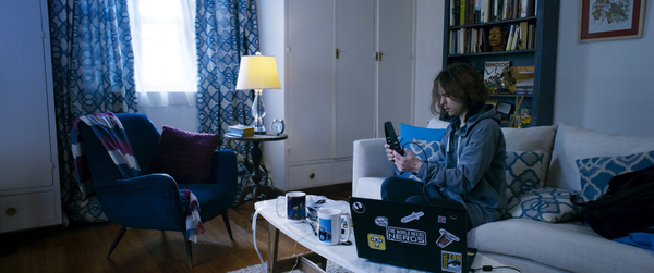 Кадр из фильма Проект «Призрак»