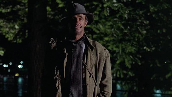 Кадр из фильма Профессионал