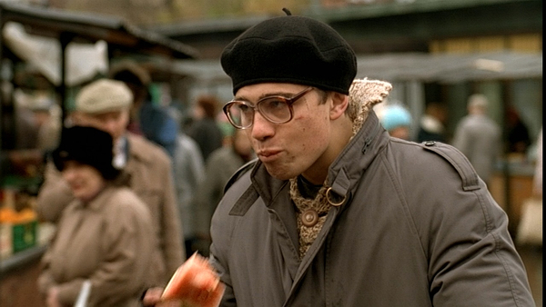 Кадр из фильма Брат