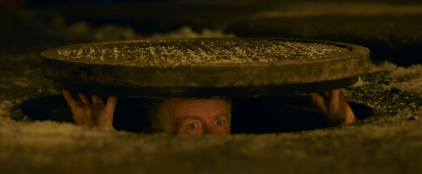 Кадр из фильма Кот и пёс