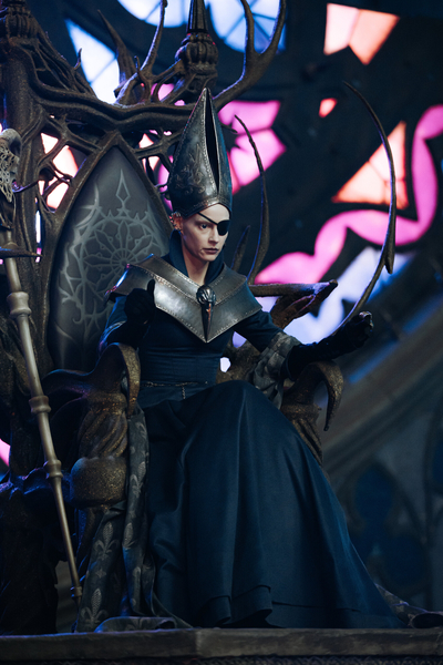 Кадр из фильма Волшебник Изумрудного города. Дорога из жёлтого кирпича