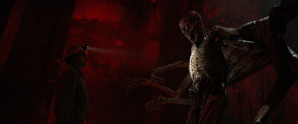 Кадр из фильма Спуск в бездну