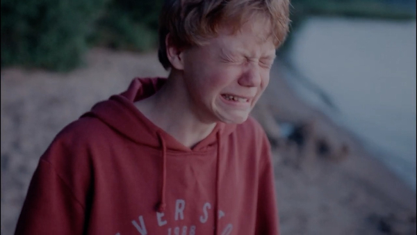 Кадр из фильма Лето. Нулевые